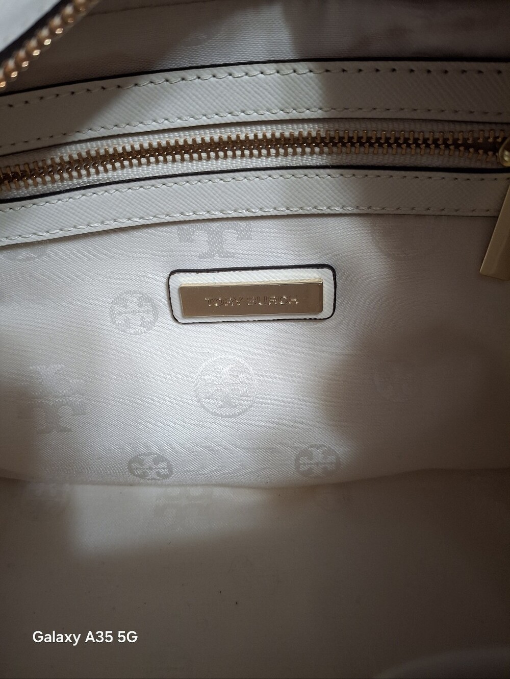 Tory Burch Mini Square Robinson satchel bag in Ivory 9.5x6x4 - Picture 5 of 15